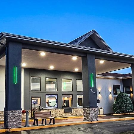 Travelodge By Wyndham Rapid City - Black Hills Buitenkant foto